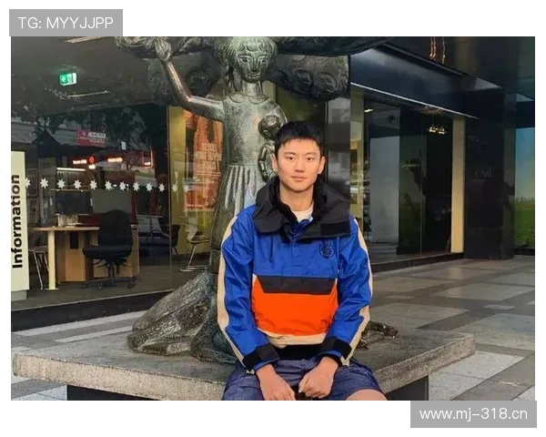 宁泽涛白天像邻家大男孩，刷卡账单像老板