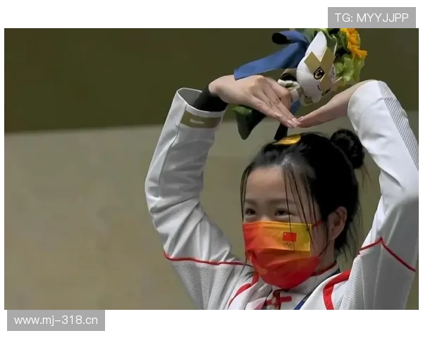 杨倩训练完顺手拿个奥运金牌，回家还能给爸妈做顿饭